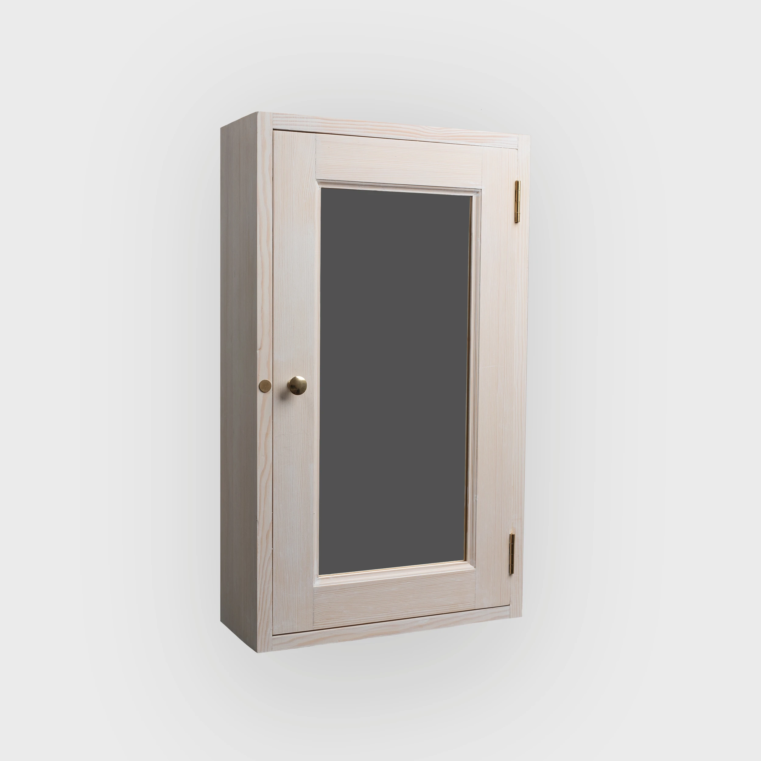Modern Heritage wall cabinet - white pine 350x600